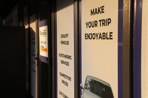 rented - car rental in Otopeni